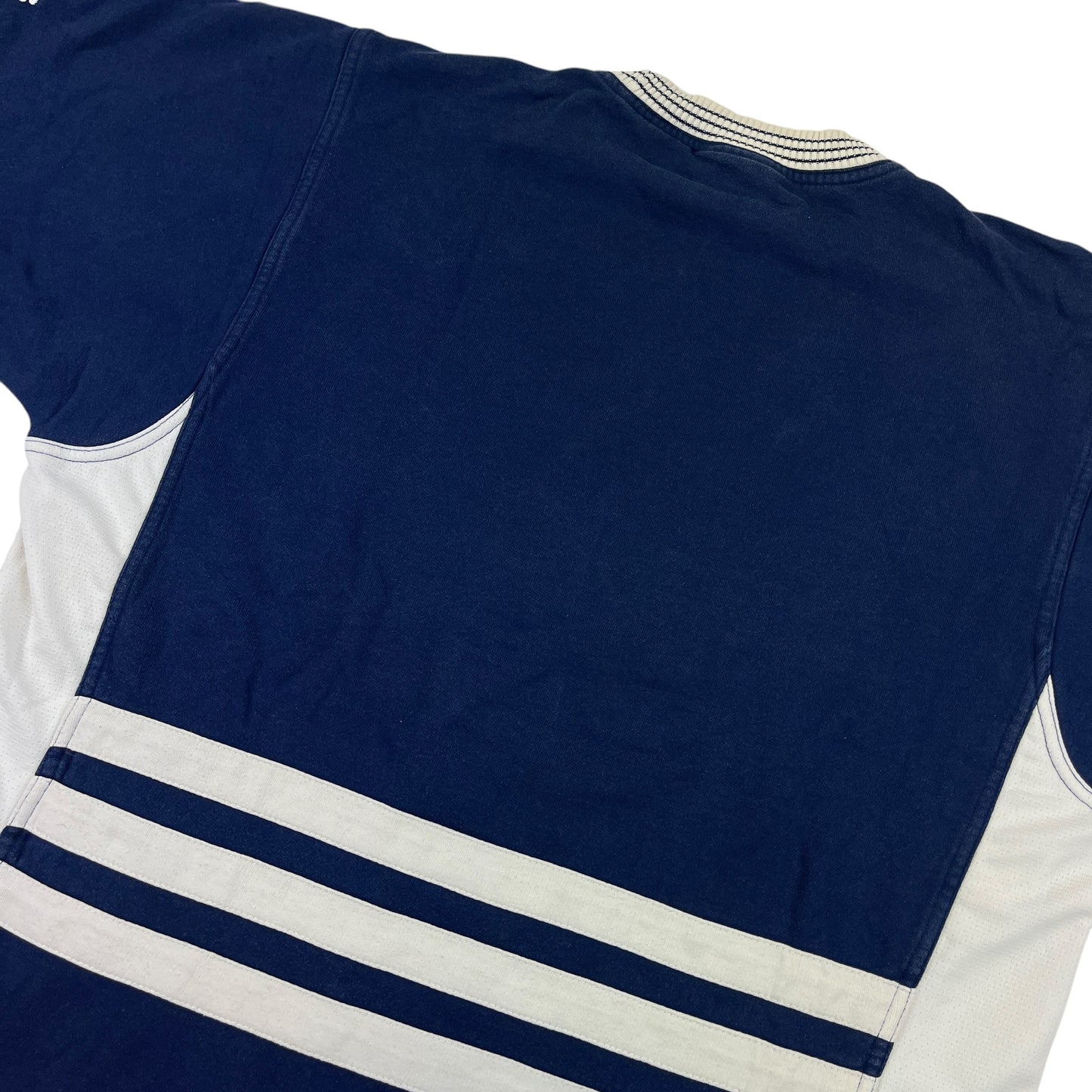 02340 Adidas 90s Logo Sweater