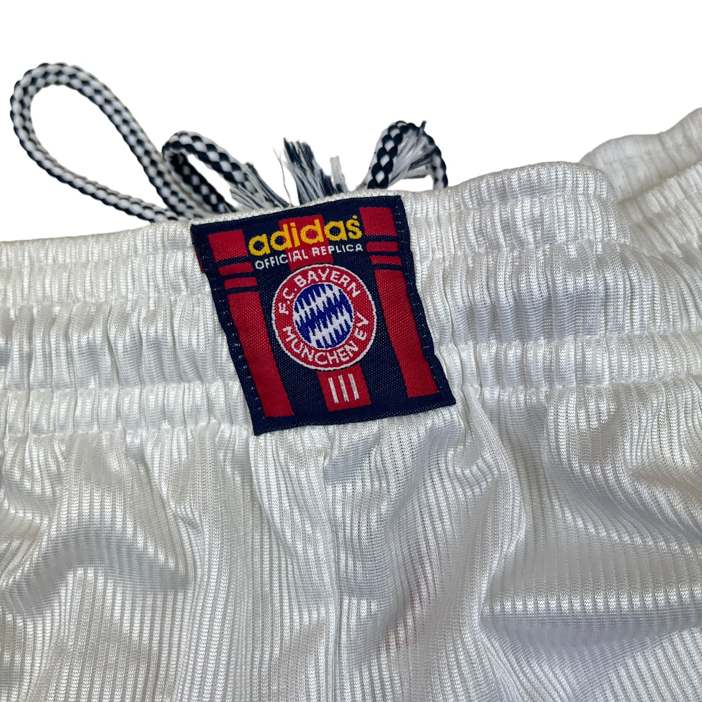 02110 Adidas FC Bayern München 90s Trackshorts