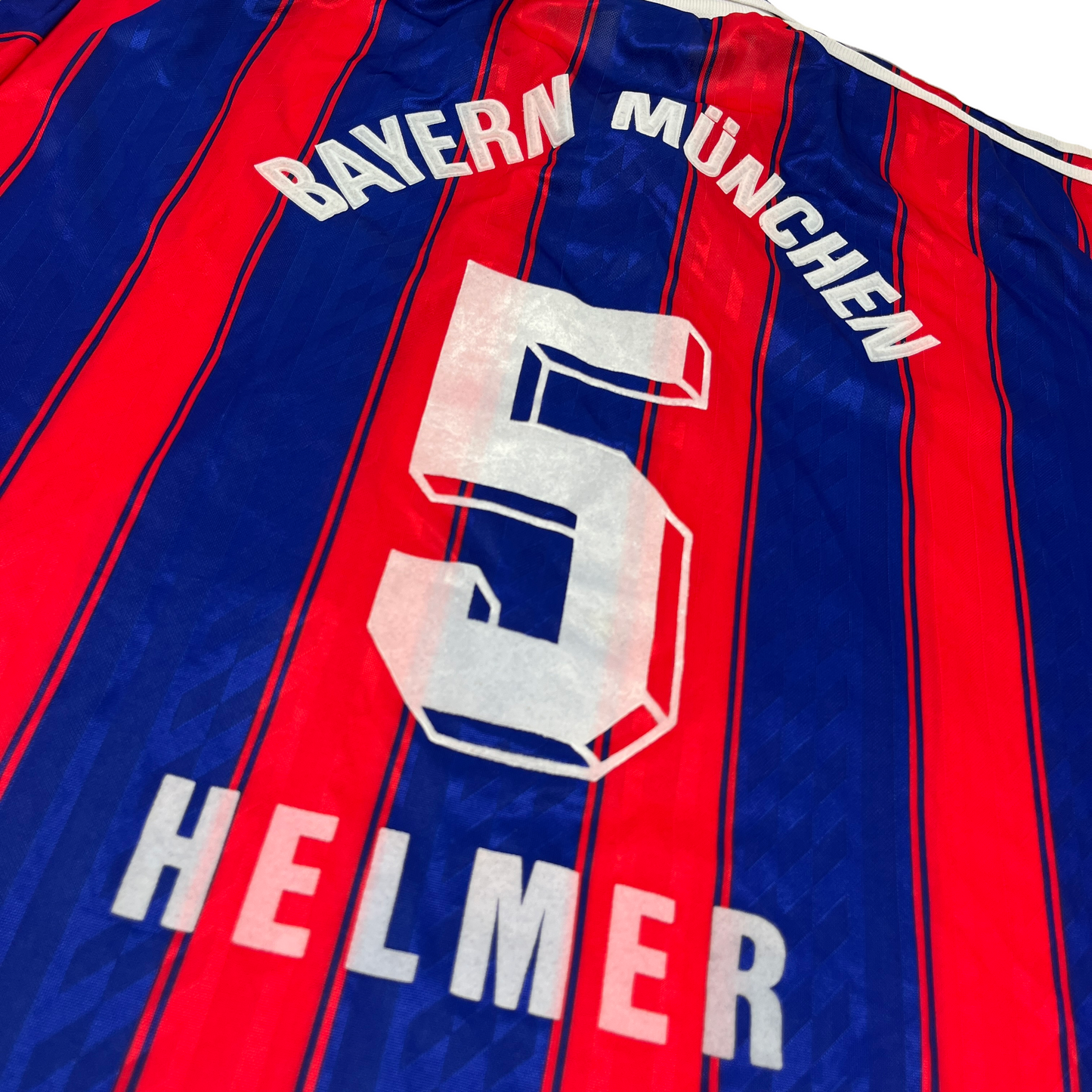 01757 FC Bayern Thomas Helmer 1995-1997 Home Jersey