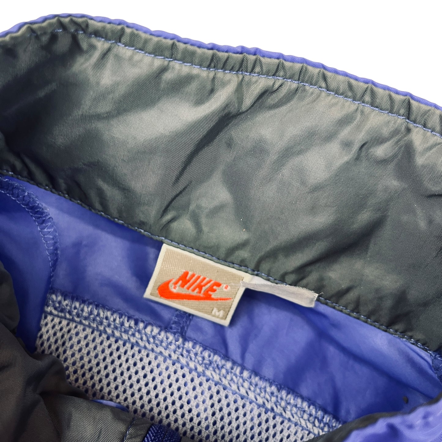 02126 Nike 80s Tracktop