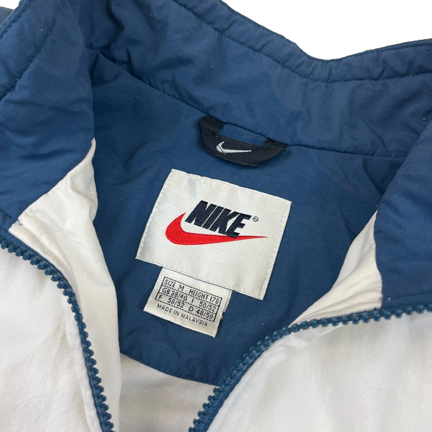 02157 Nike 90s Spellout Tracktop