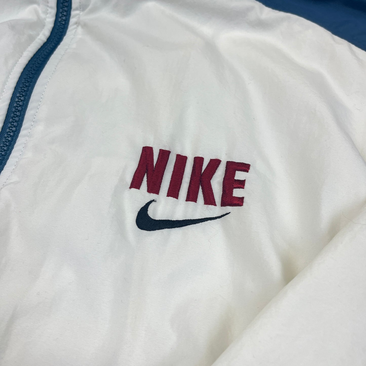 02157 Nike 90s Spellout Tracktop