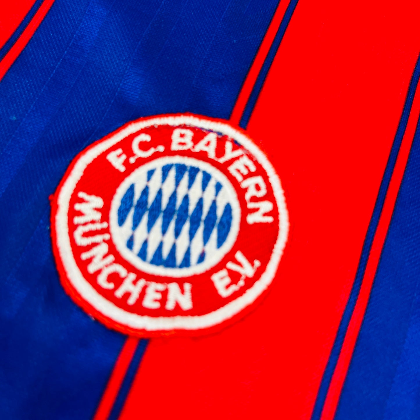 02174 Adidas FC Bayern München  1995-97 Home Jersey