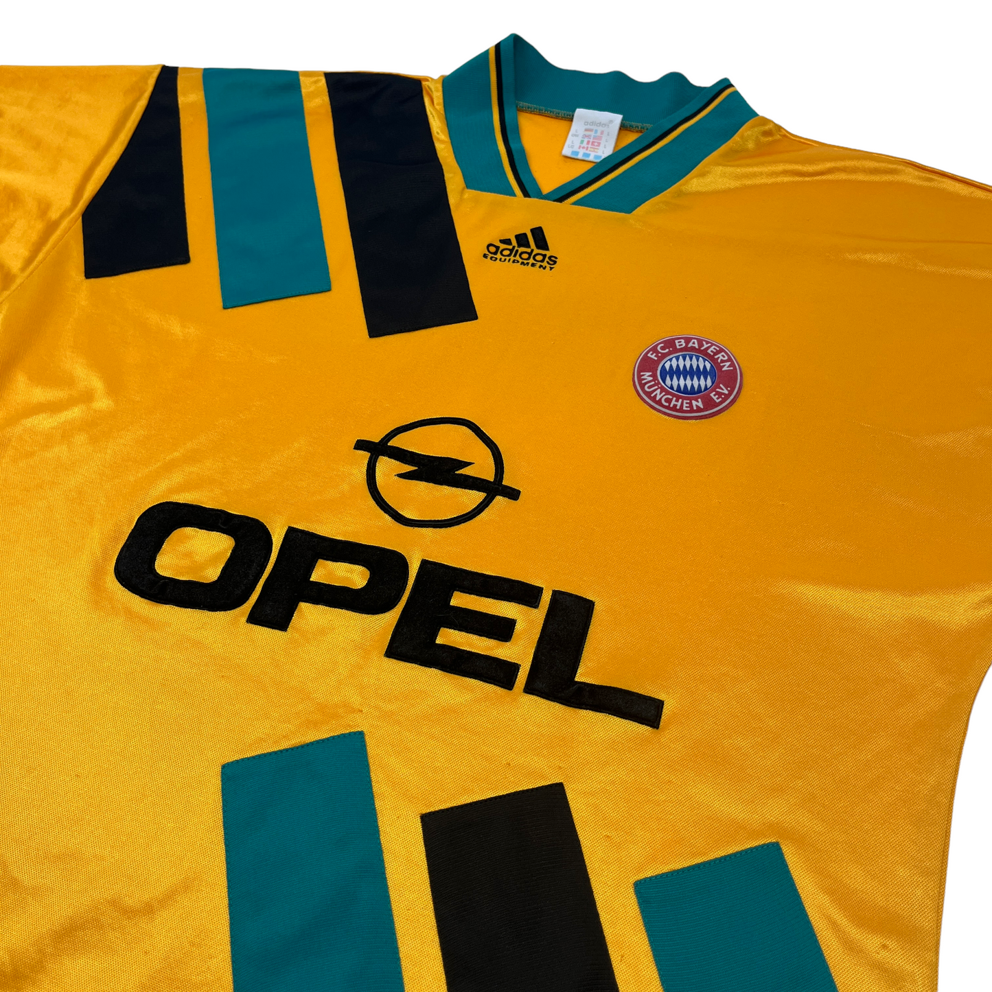 01578 Adidas FC Bayern München 1993-1995 Away Jersey