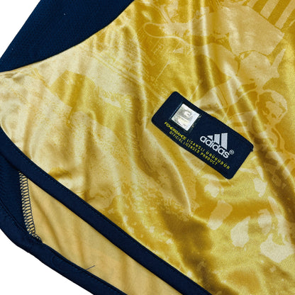 02056 Adidas Fenerbahçe 2006  100s Anniversary Jersey