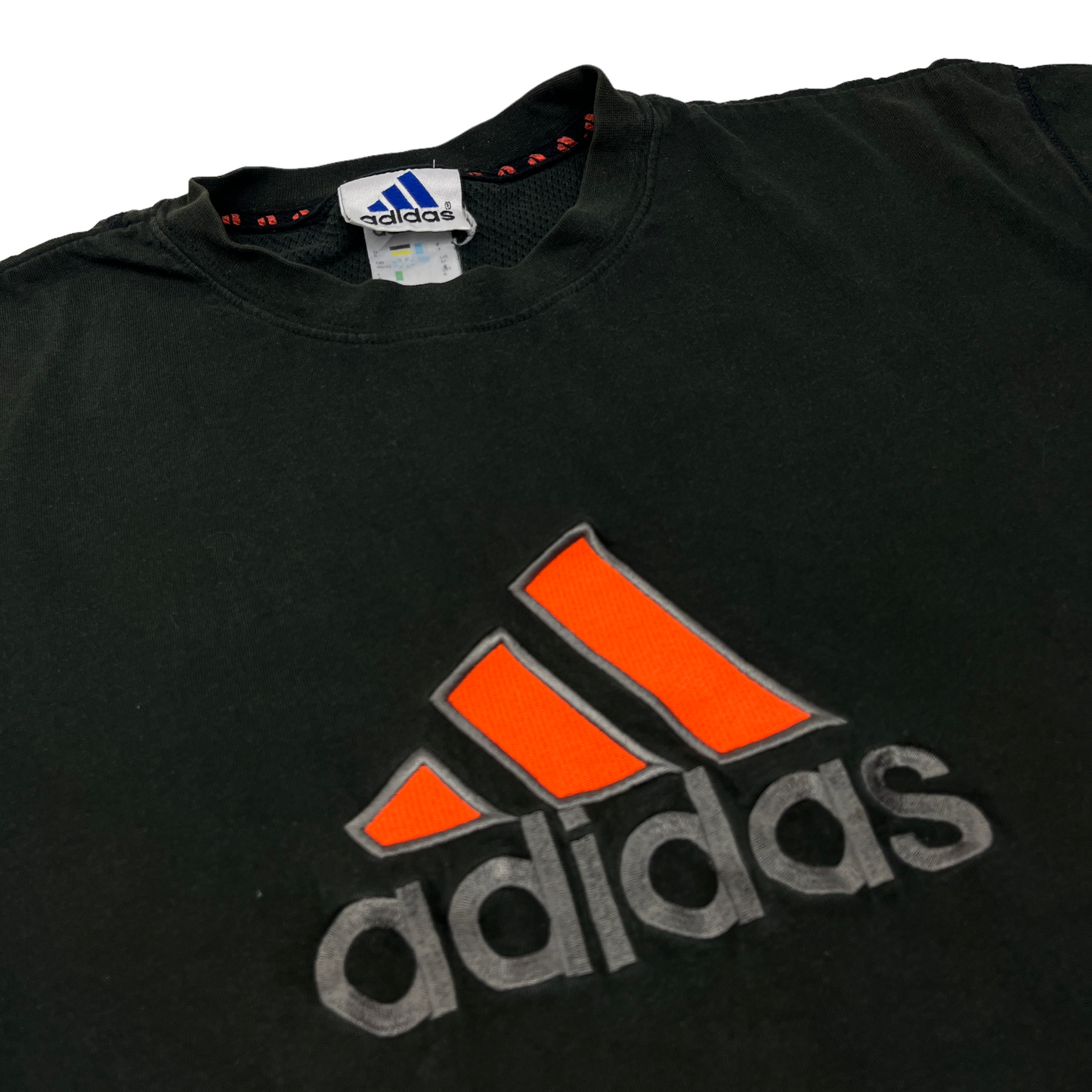 01663 Adidas 90s Tshirt