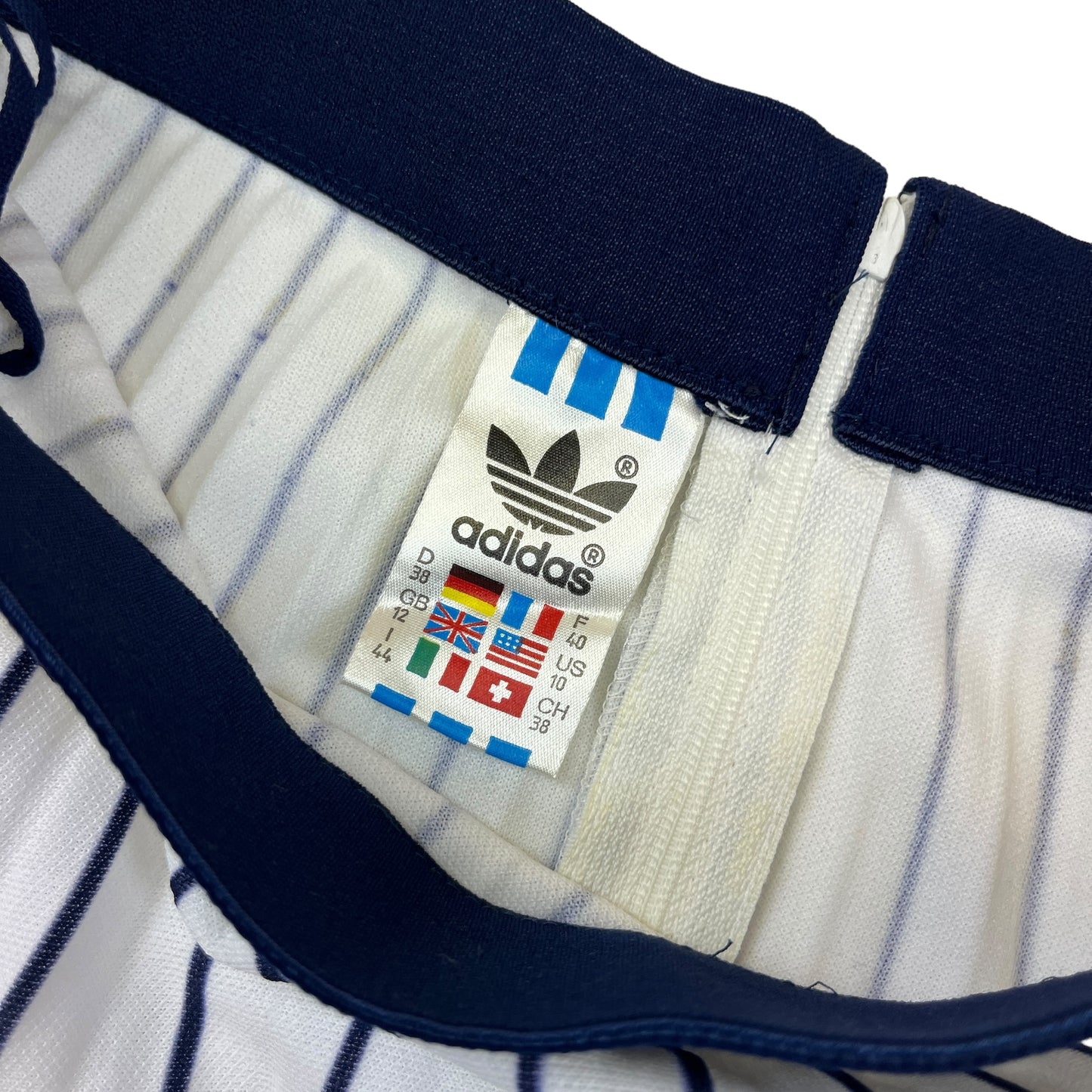 02067 Adidas 80s Tennis Skirt