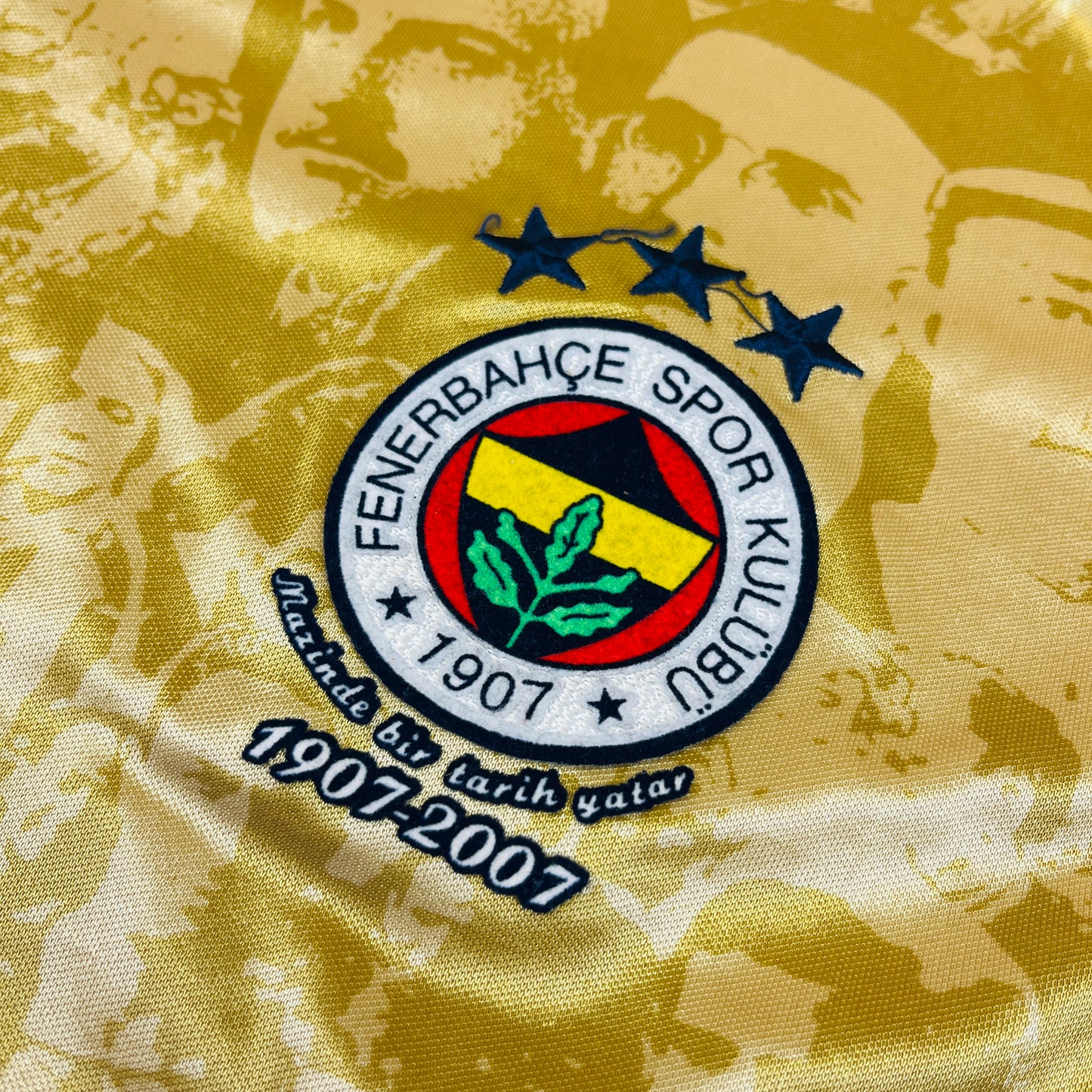 02056 Adidas Fenerbahçe 2006  100s Anniversary Jersey