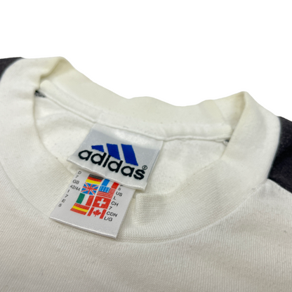 01122 Adidas Vintage 90s Logo Tshirt