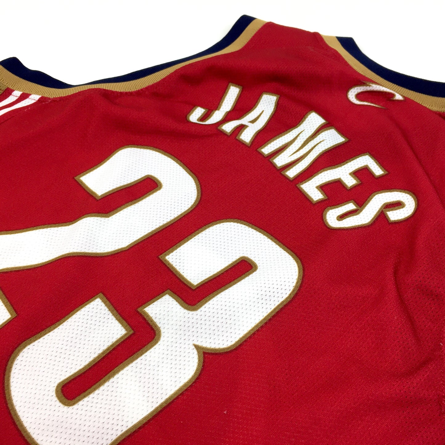 0297 Champion Vintage Cleveland Cavalliers James Jersey