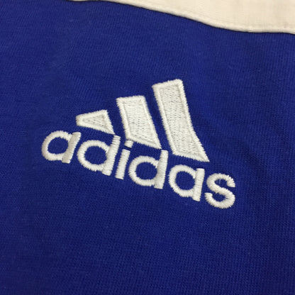 0076 Adidas Vintage T-Shirt