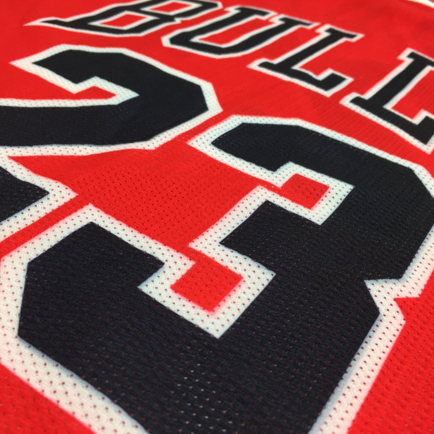 0259 Champion Vintage Chicago Bulls Jordan Jersey