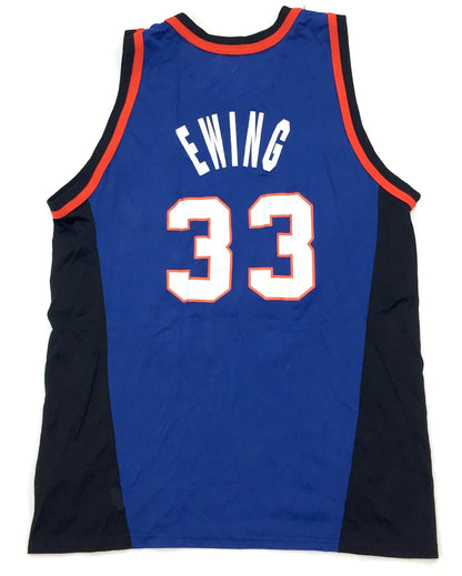 0374 Champion Vintage New York Knicks Ewing Jersey