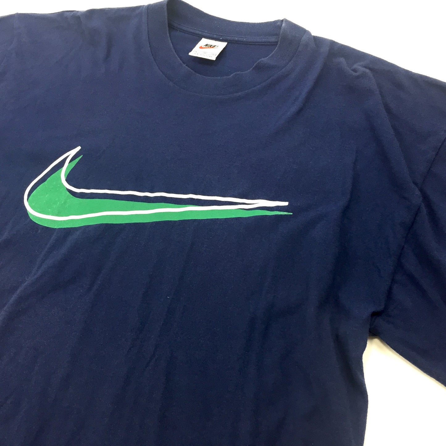 0557 Nike Vintage Big Swoosh 90s T-shirt