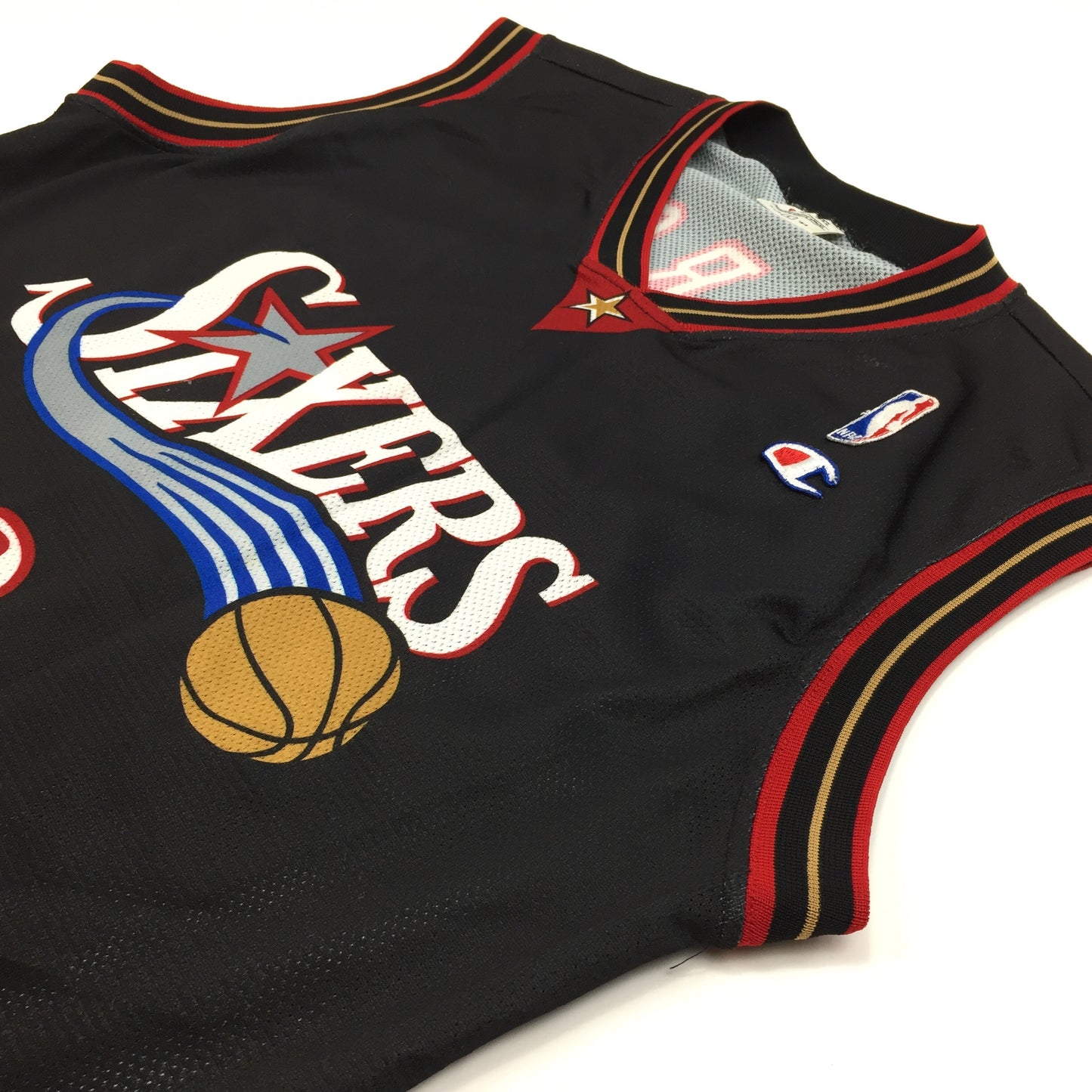 0265 Champion Vintage Philadelphia 76ers Iverson Jersey