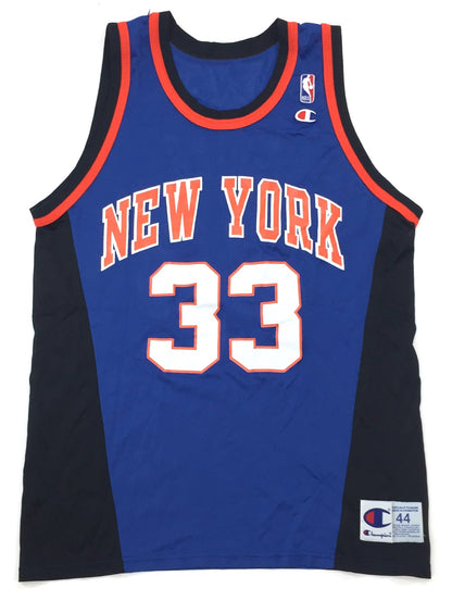 0374 Champion Vintage New York Knicks Ewing Jersey