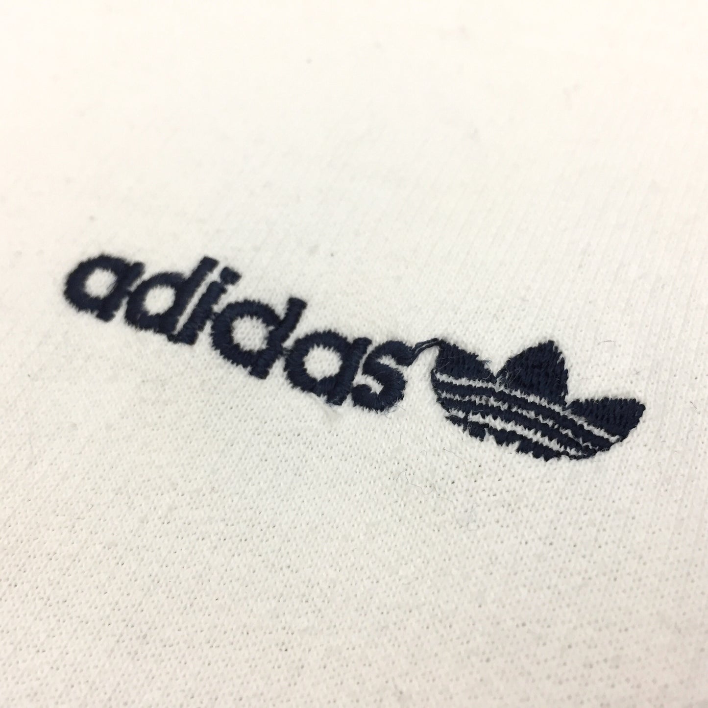 0220 Adidas Vintage Logo Sweater