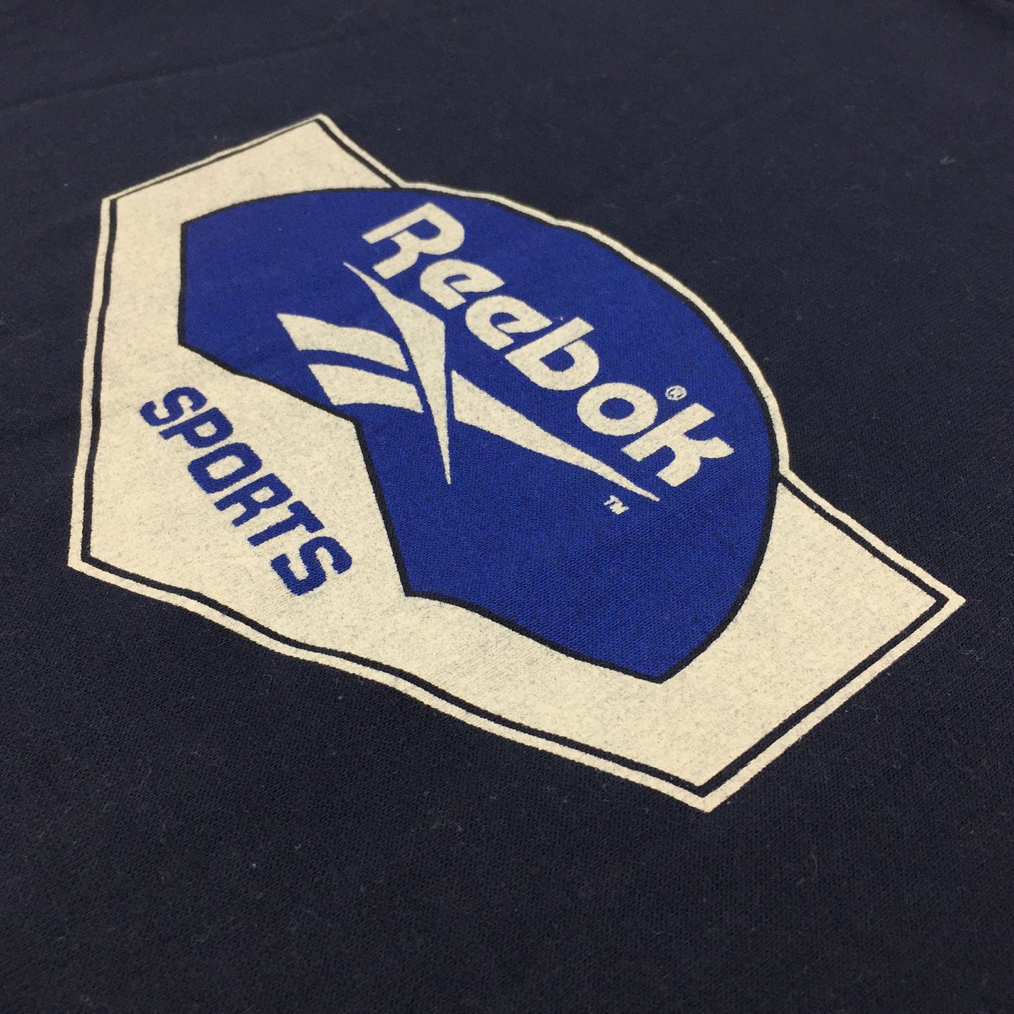 0323 Reebok Vintage 90s Sports Logo Sweater