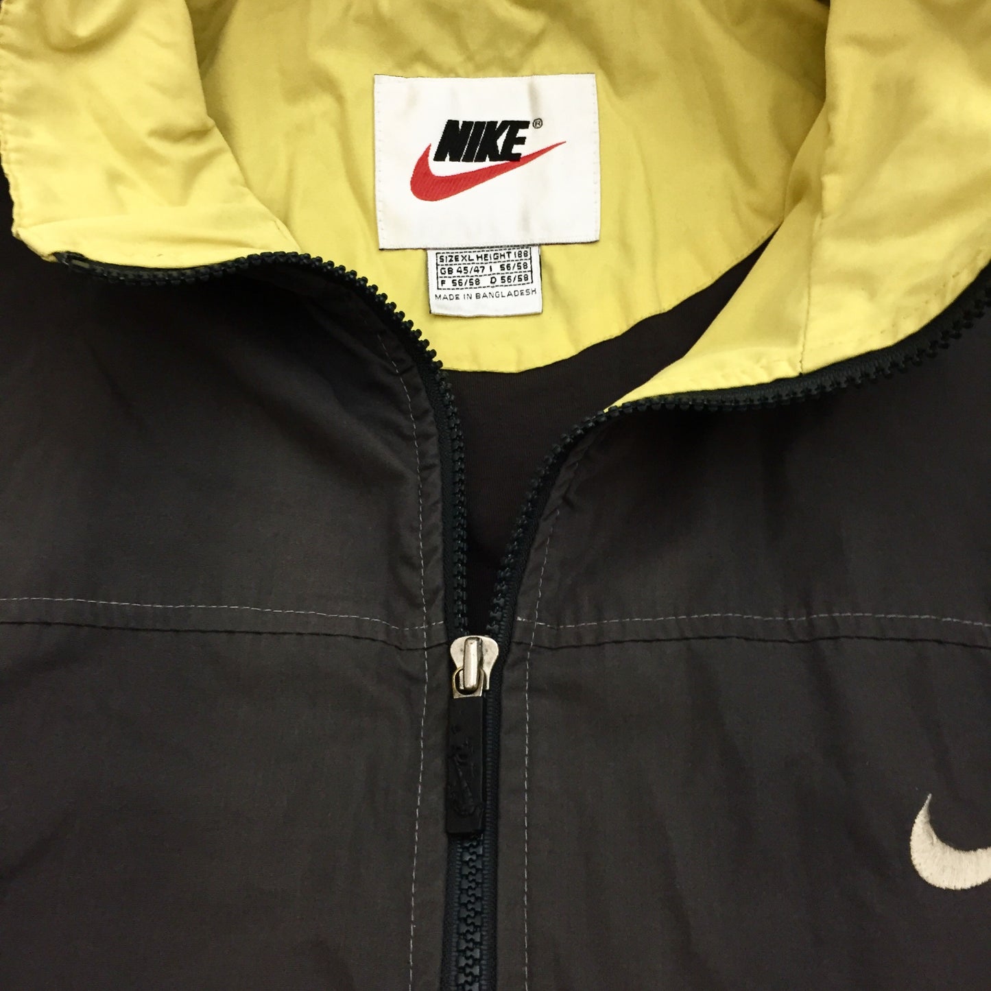 0169 Nike Vintage Logo Jacket