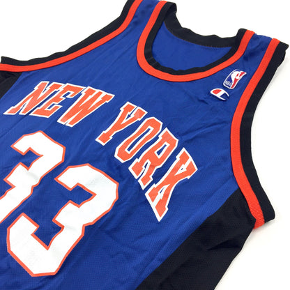 0374 Champion Vintage New York Knicks Ewing Jersey