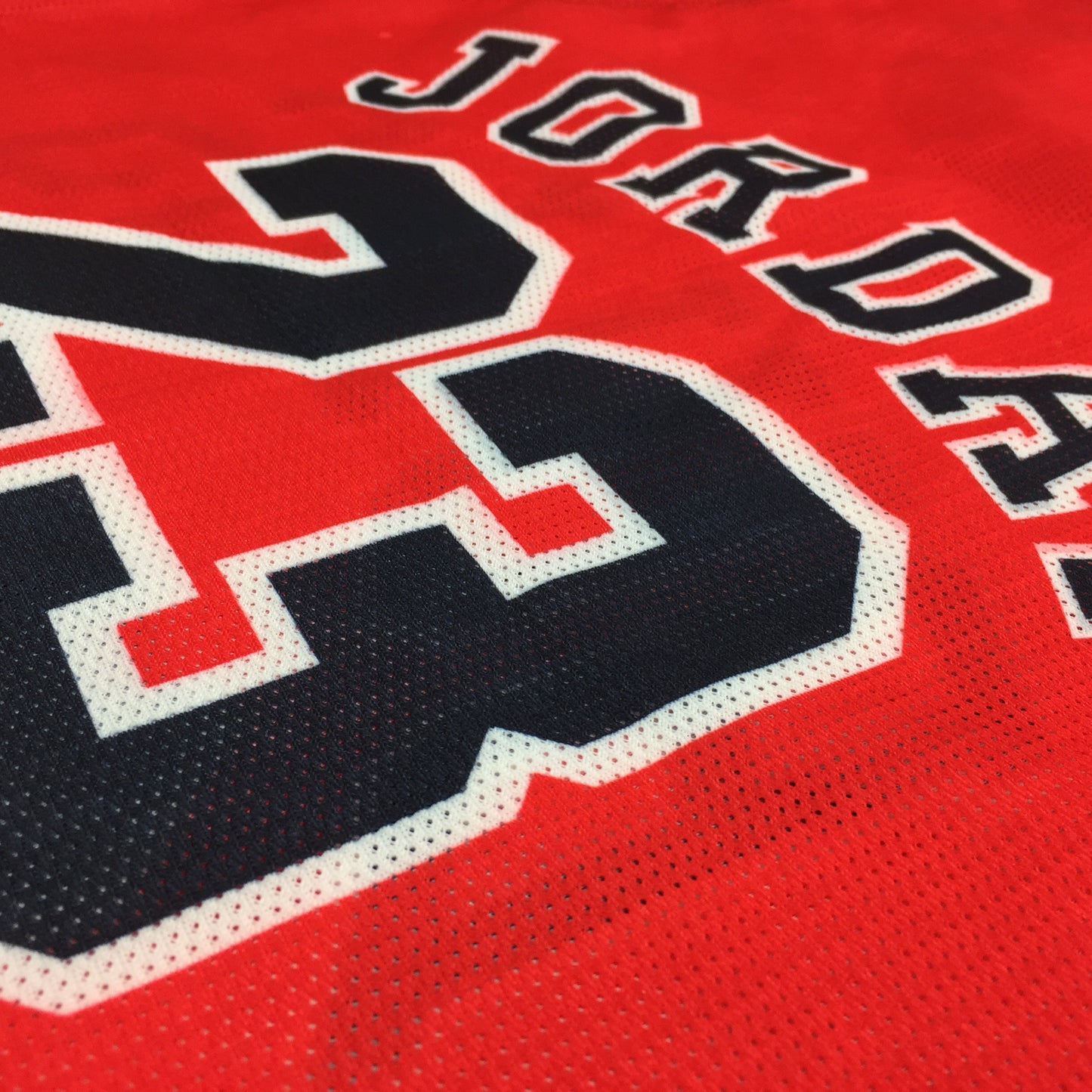 0259 Champion Vintage Chicago Bulls Jordan Jersey