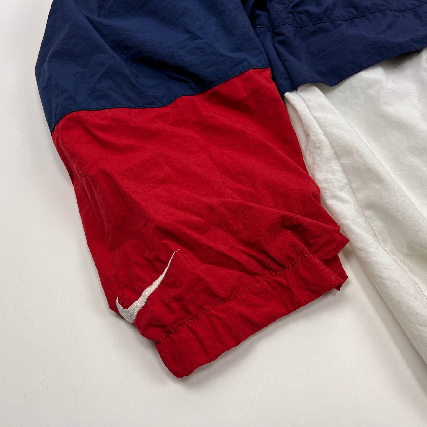 0632 Nike Vintage 90s Challenge Court Tracktop