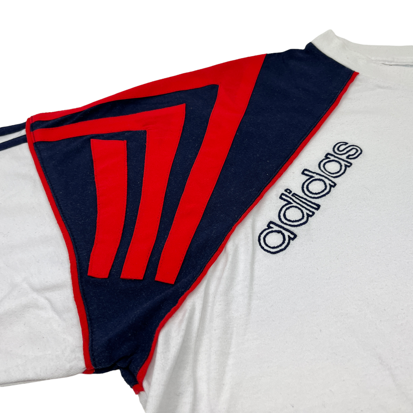 0846 Adidas Vintage 90s Tshirt