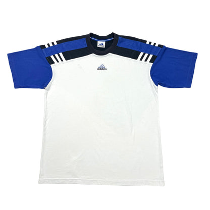 0825 Adidas Vintage 90s Tshirt