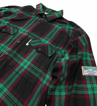 0675 Adidas Vintage 90s „Mountain“ Button Up