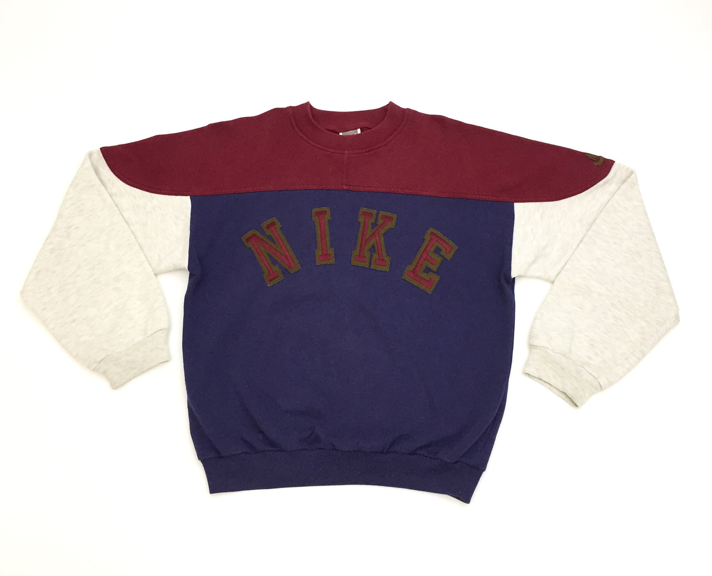 0209 Nike Vintage Big Logo Sweater