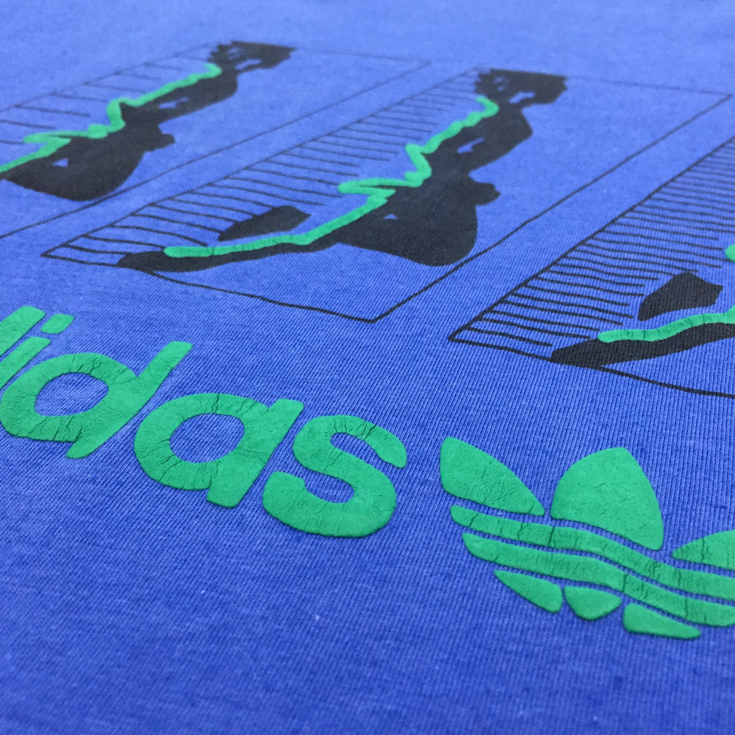 0227 Adidas Vintage T-Shirt