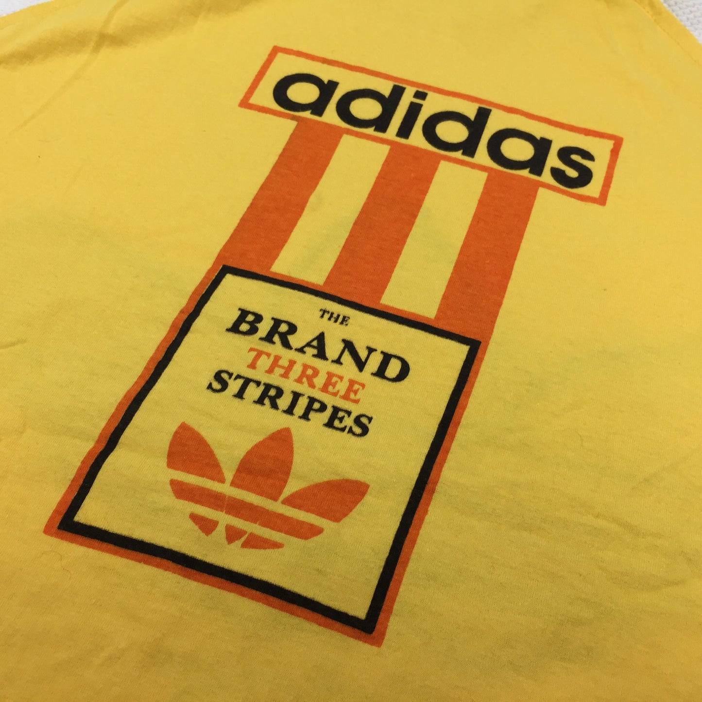 0257 Adidas Vintage Bootleg Big Logo T-Shirt