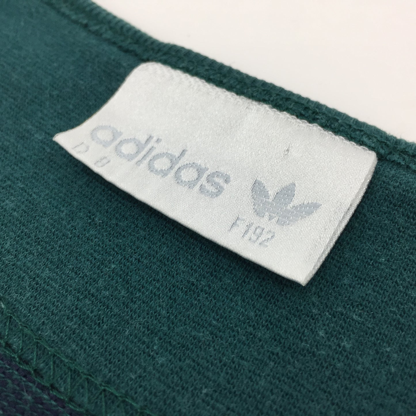 0563 Adidas Vintage 90s Warmup Vest